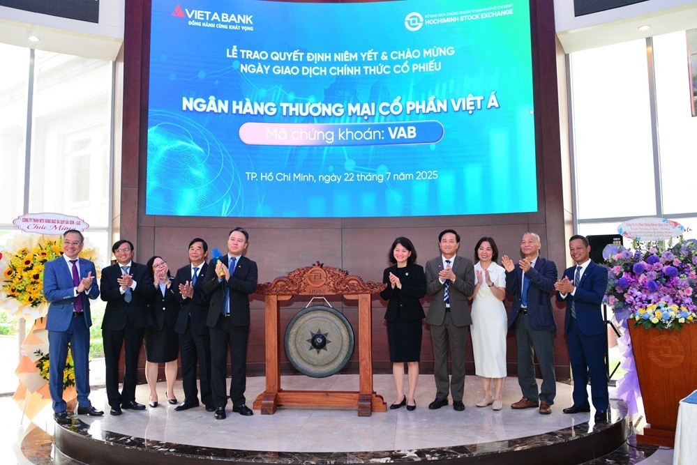 Cổ phiếu VAB của Ngân hàng Việt Á chính thức giao dịch trên sàn HOSE