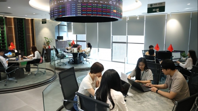 Tìm hướng cho phát hành chứng chỉ lưu ký ra nước ngoài