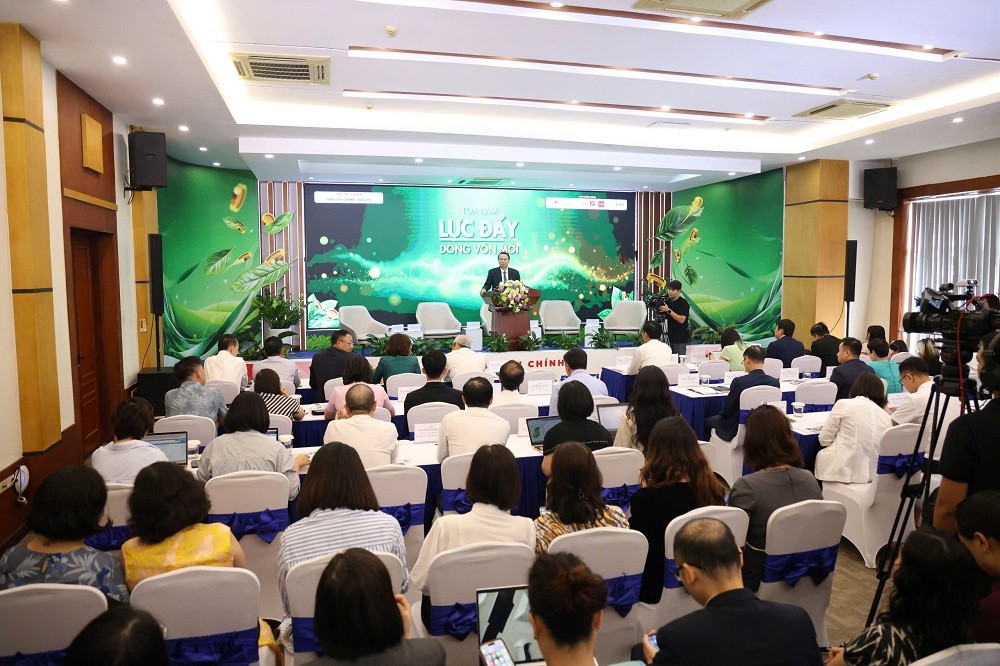 Thị trường chứng khoán dần trở thành kênh huy động vốn trung và dài hạn cho nền kinh tế