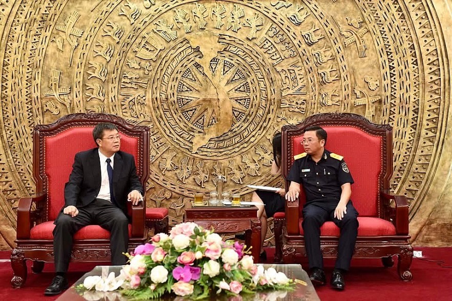 Hải quan Việt Nam- Hải quan Trung Quốc đẩy mạnh chương trình doanh nghiệp ưu tiên