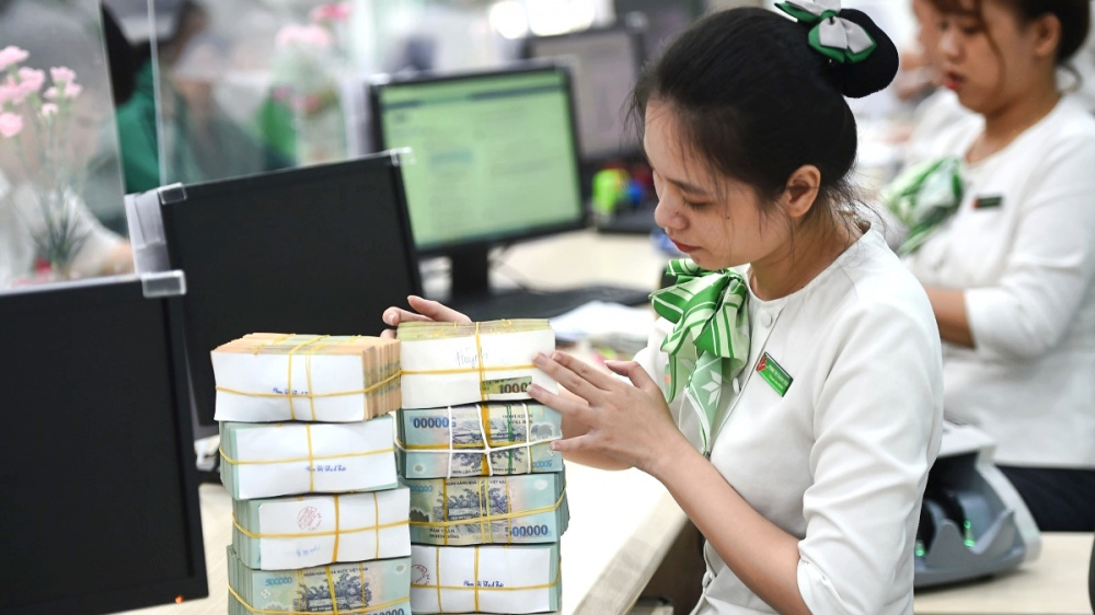 lãi suất tiết kiệm