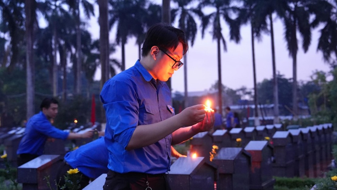 Đoàn Thanh niên DATC tri ân các Anh hùng liệt sĩ