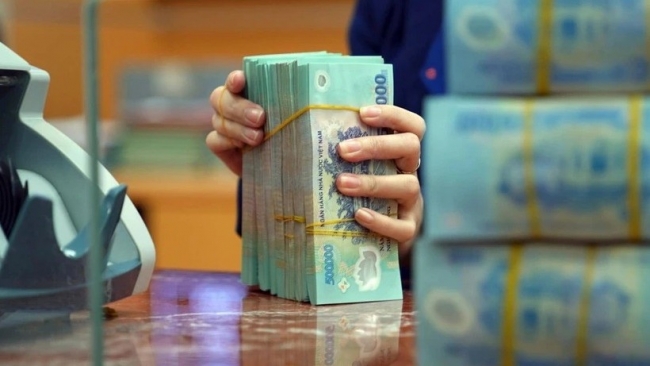 Lãi suất tiết kiệm ngày 31/7: Ngân hàng tư nhân và ngân hàng số đẩy mạnh cạnh tranh