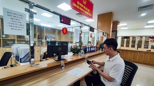 Hà Nội tiếp nhận thủ tục thuế tại trung tâm phục vụ hành chính công