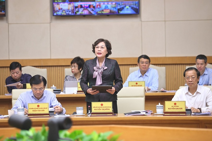 Tỷ giá chịu áp lực, Ngân hàng Nhà nước cân nhắc dừng giảm lãi suất Tỷ giá chịu áp lực, Ngân hàng Nhà nước cân nhắc dừng giảm lãi suất