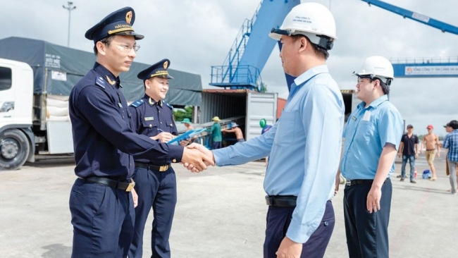 Hải quan Việt Nam: Hiện đại, chuyên nghiệp theo chuẩn mực quốc tế