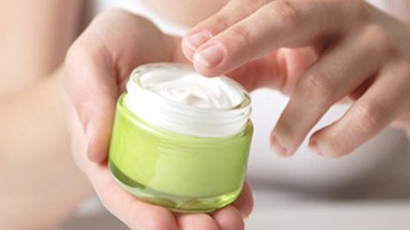 Thu hồi 5 mỹ phẩm của Công ty TNHH Tập đoàn Dược mỹ phẩm BSSC