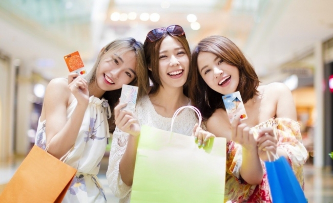 shb trien khai hang loat uu dai chi tieu ngoai te tra gop uu viet cung nhieu phan thuong hap dan