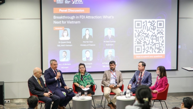 Việt Nam đang khẳng định vị thế trung tâm đổi mới và phát triển bền vững