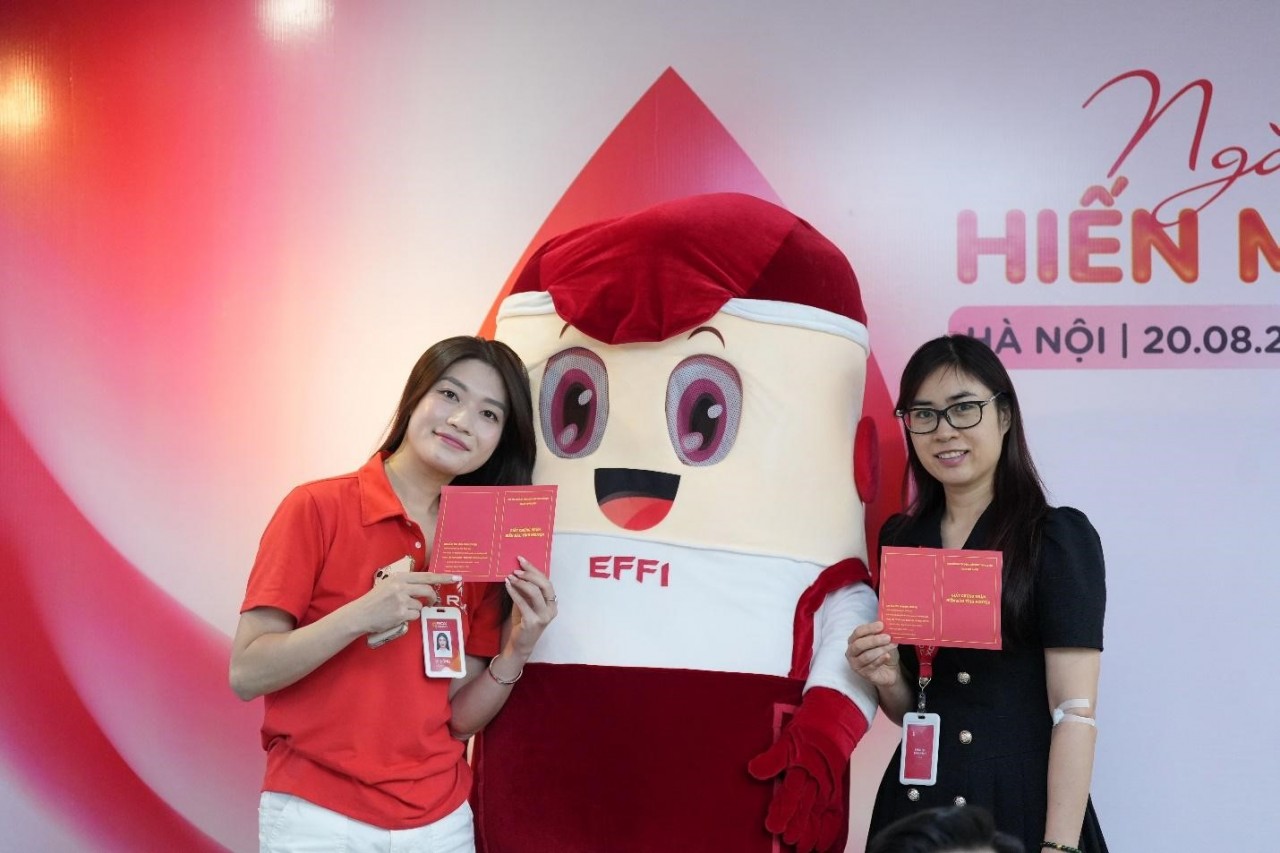 Cán bộ nhân viên ROX Group góp những Giọt thương, lan tỏa giá trị sống đẹp