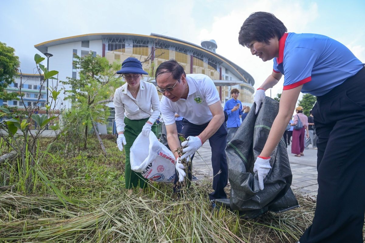 Mỗi người dân Việt Nam đều có thể trở thành một chiến sĩ xanh trên mặt trận bảo vệ môi trường