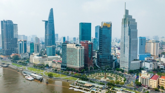 trung tam tai chinh quoc te xay dung theo loi mo nhung co chot de hut von giu an toan he thong