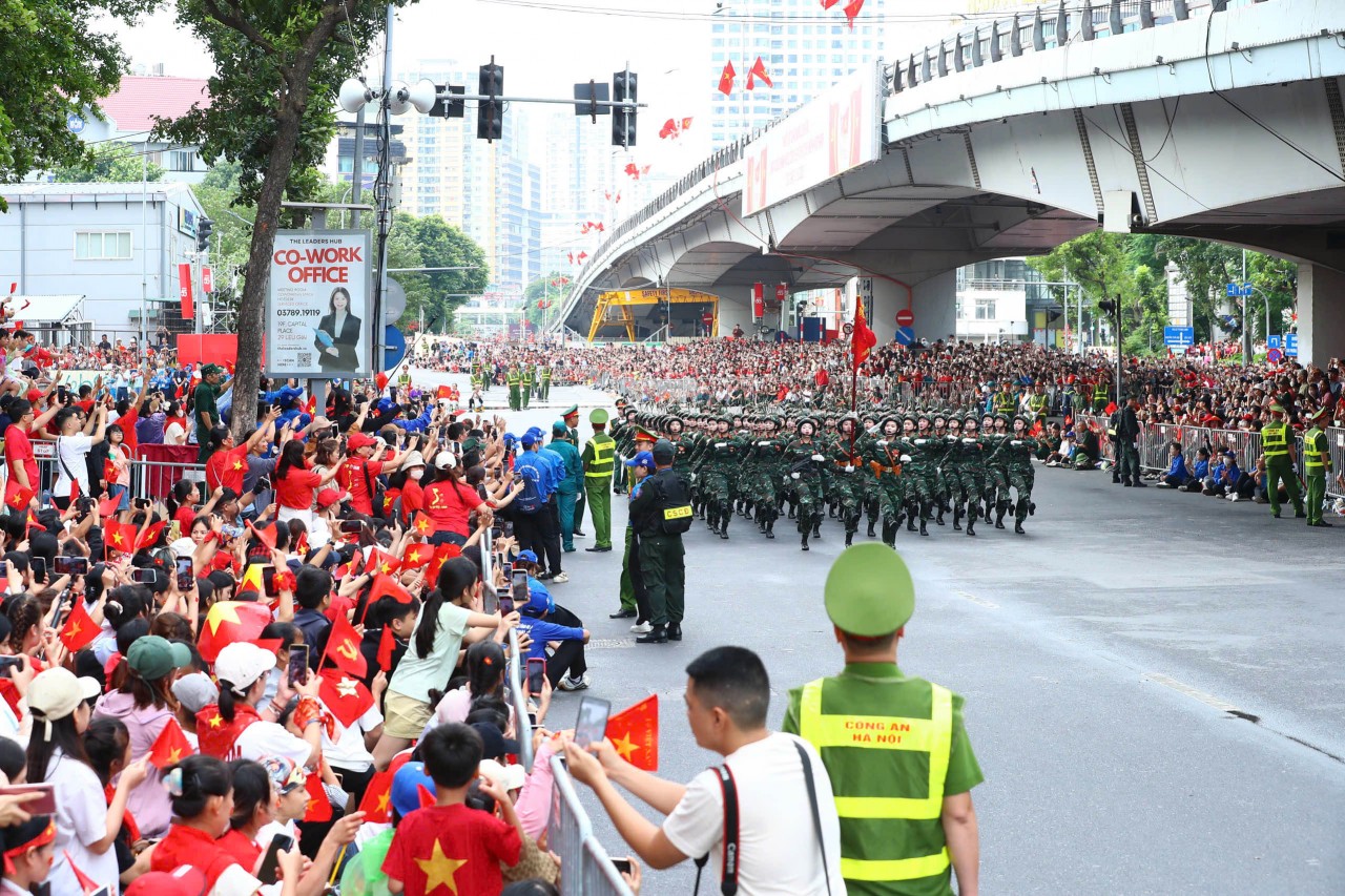 Tổng duyệt diễu binh, diễu hành A80 trong bầu không khí đẹp nao lòng Tổng duyệt diễu binh, diễu hành A80 trong bầu không khí đẹp nao lòng
