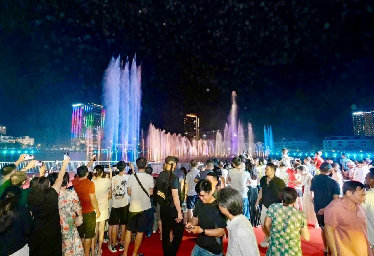 Quảng Ninh thu gần 1.000 tỷ đồng từ du lịch dịp Quốc khánh 2/9 Quảng Ninh thu gần 1.000 tỷ đồng từ du lịch dịp Quốc khánh 2/9