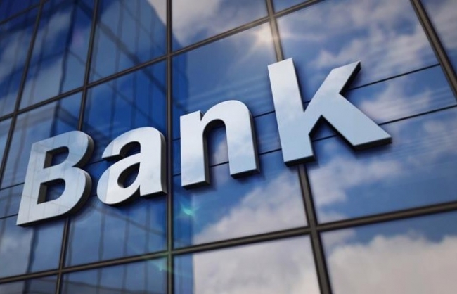 buc tranh doi lap giua tang truong tin dung va nim nganh ngan hang