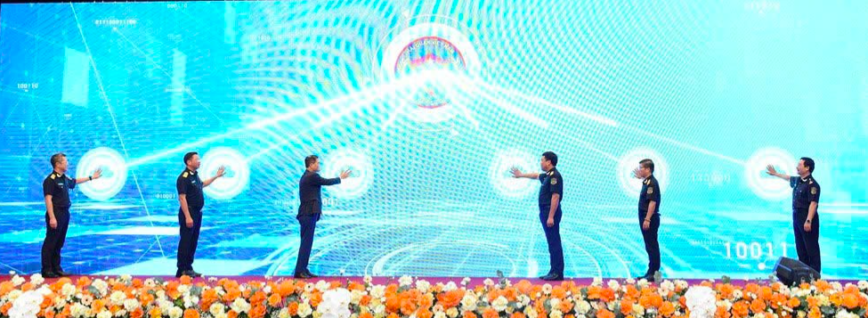 Hải quan Việt Nam: Tiếp nối truyền thống 80 năm, đổi mới toàn diện, phát triển nhanh, vững chắc Hải quan Việt Nam: Tiếp nối truyền thống 80 năm, đổi mới toàn diện, phát triển nhanh, vững chắc