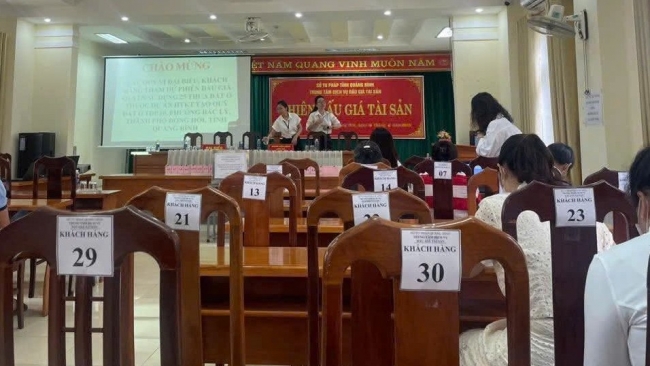Quảng Trị tăng cường quản lý hoạt động đấu giá