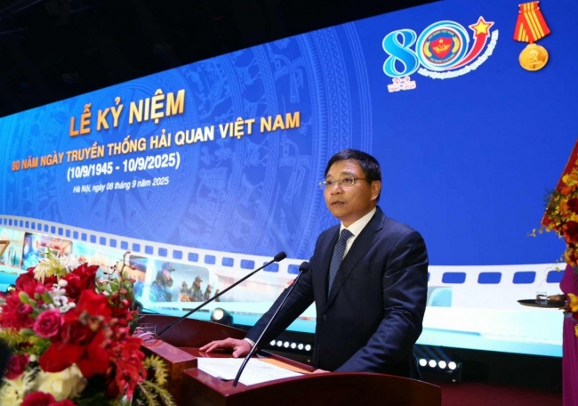 Bộ trưởng Bộ Tài chính Nguyễn Văn Thắng: Xây dựng lực lượng Hải quan tinh nhuệ, hiện đại