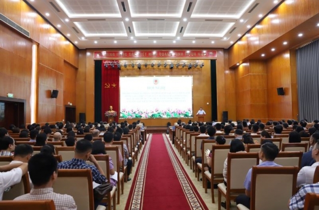 Bộ Tài chính đẩy mạnh phân cấp, tăng cường hậu kiểm trong quản lý nội ngành