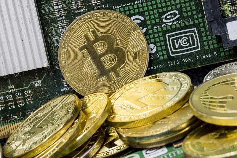 bo tai chinh tiep nhan 7 ho so de nghi cap phep to chuc thi truong giao dich tai san ma hoa