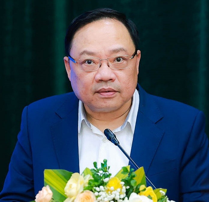 Đi nước ngoài thanh toán QR tiện như trong nước, song ít ngân hàng triển khai