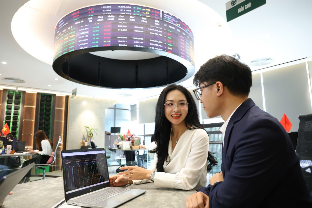 Phê duyệt Đề án Nâng hạng thị trường chứng khoán Việt Nam Phê duyệt Đề án Nâng hạng thị trường chứng khoán Việt Nam