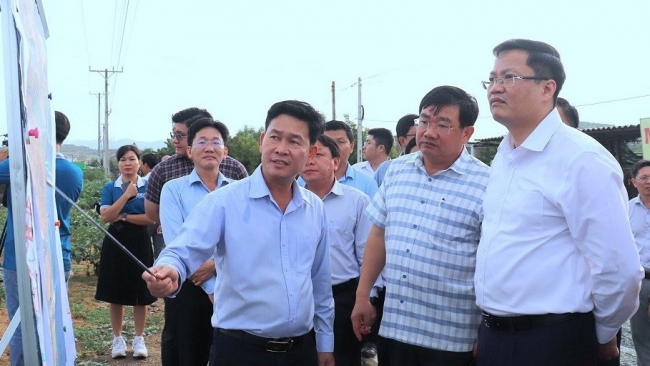 tap trung nguon luc cho cac nha may dien hat nhan ninh thuan