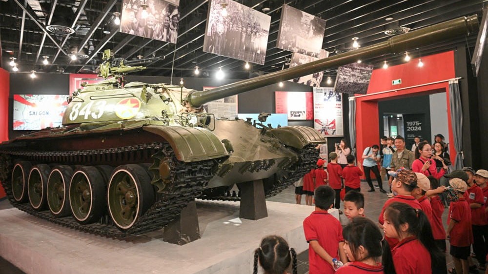 Ban hành mức thu, quản lý và sử dụng phí thăm quan Bảo tàng Lịch sử Quân sự Việt Nam