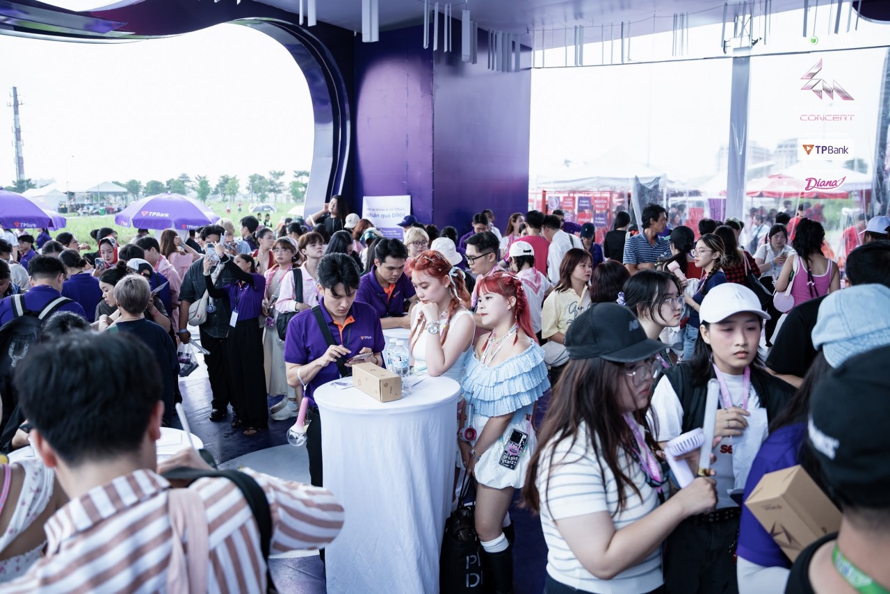 TPBank mang DNA số hóa hòa cùng nhịp GenZ tại Em Xinh “Say Hi”