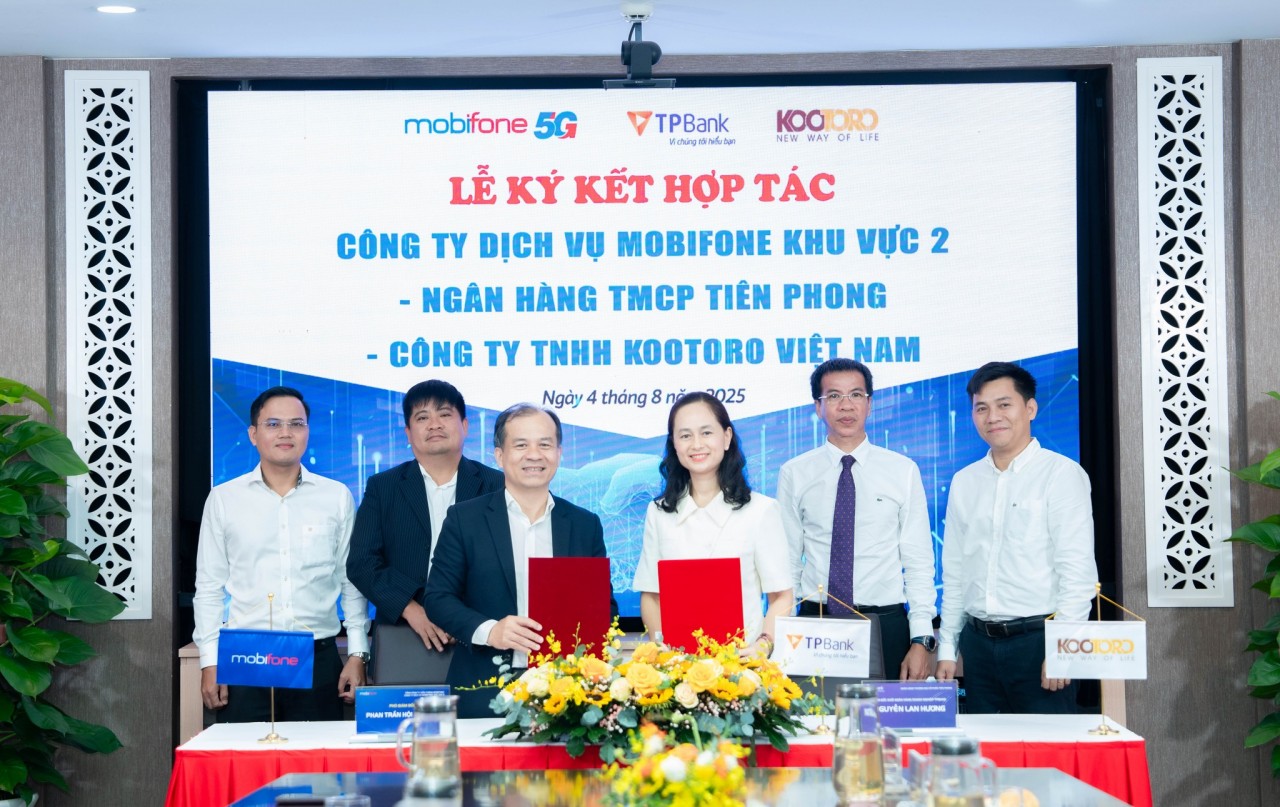 TPBank đồng hành cùng hộ kinh doanh biến thách thức thành cơ hội chuyển mình TPBank đồng hành cùng hộ kinh doanh biến thách thức thành cơ hội chuyển mình