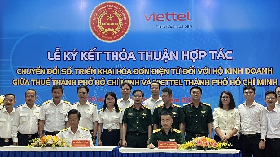 Thuế TP. Hồ Chí Minh hợp tác với Viettel để hỗ trợ hộ kinh doanh chuyển đổi số