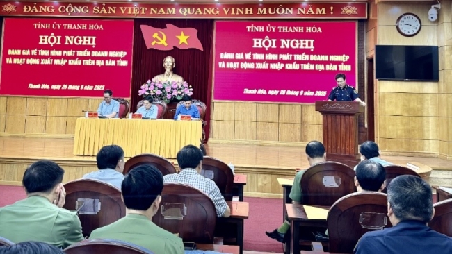 hai quan khu vuc x tich cuc van dong thu hut doanh nghiep lam thu tuc xuat nhap khau