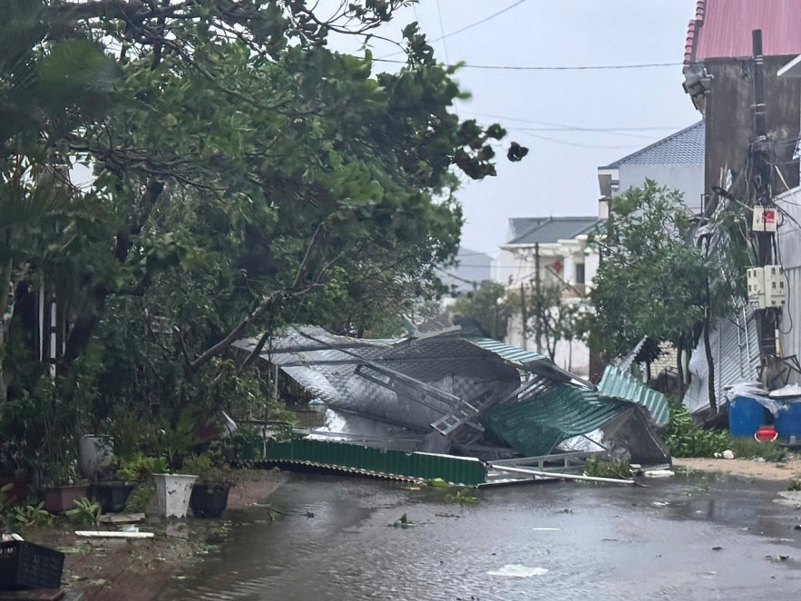 Doanh nghiệp bảo hiểm phải khẩn trương bồi thường, báo cáo tình hình thiệt hại sau Bão số 10