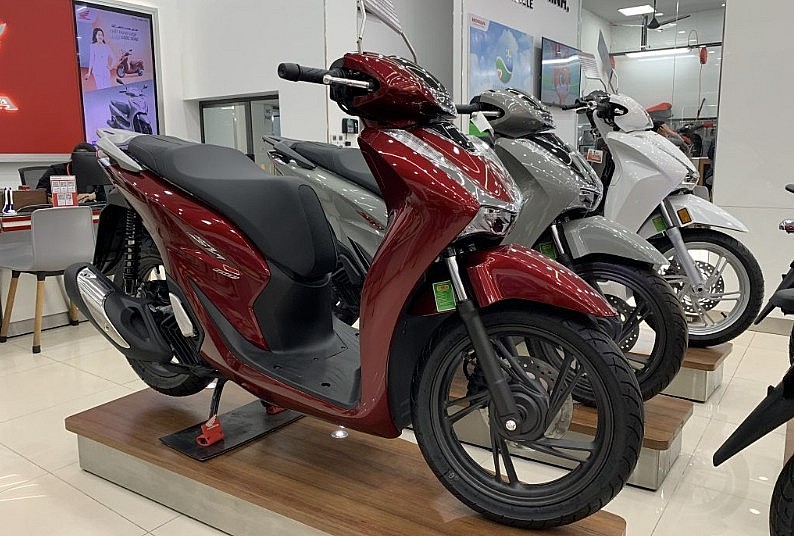 Giá xe Honda SH tháng 10/2025 tại đại lý giảm xuống mức thấp chưa từng có