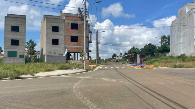 Huy động vốn khi chưa được đủ điều kiện, Lizen (LCG) rơi vào "thế khó" tại dự án Nam Phương City