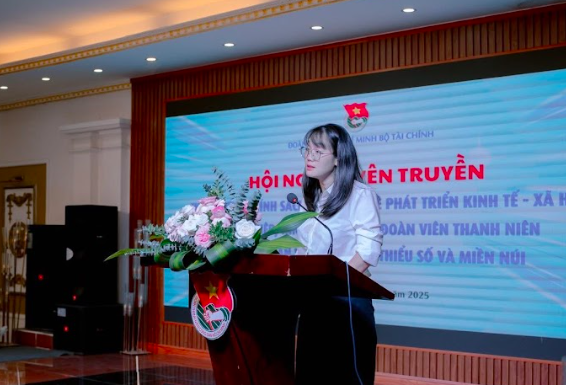 Đoàn Thanh niên Bộ Tài chính tổ chức hội nghị tuyên truyền chính sách và hoạt động Trung thu tại Sơn La