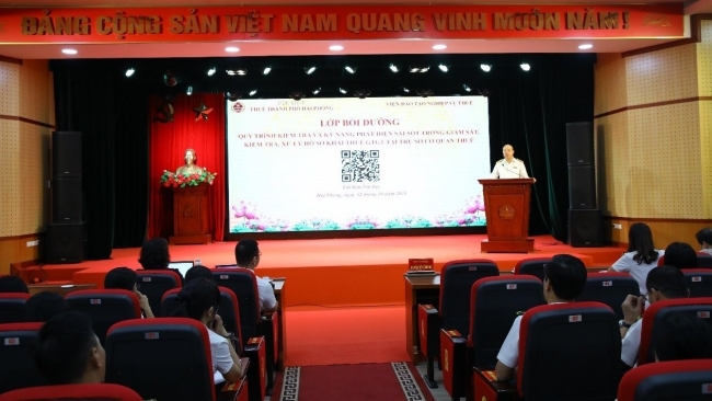 Thuế TP. Hải Phòng tổ chức lớp bồi dưỡng về phân tích, xác định rủi ro của báo cáo tài chính