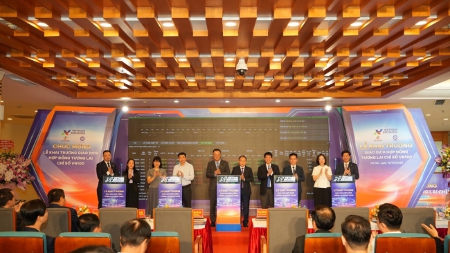 Ra mắt Hợp đồng tương lai chỉ số VN100: Thêm bước tiến đa dạng hóa sản phẩm phái sinh