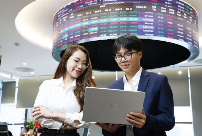 Nâng hạng - tăng chất, vươn tầm cho chứng khoán Việt