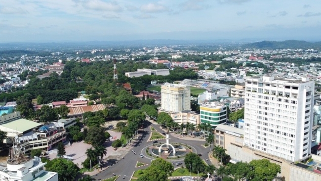 khu vuc dich vu tro thanh be do cho tang truong kinh te dak lak