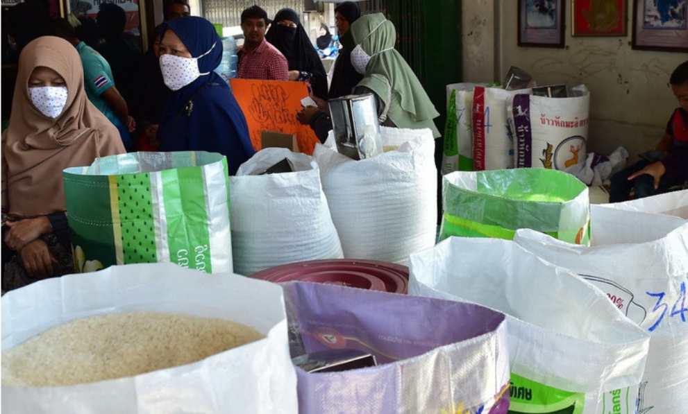 Thị trường nông sản tuần qua: Giá gạo Thái Lan, Ấn Độ chạm mức thấp nhất trong nhiều năm Thị trường nông sản tuần qua: Giá gạo Thái Lan, Ấn Độ chạm mức thấp nhất trong nhiều năm