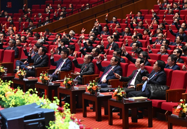 Chùm ảnh: Phiên trù bị Đại hội Đảng bộ Chính phủ lần thứ I- Ảnh 4. Chùm ảnh: Phiên trù bị Đại hội Đảng bộ Chính phủ lần thứ I- Ảnh 4.