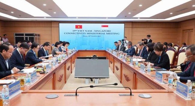 Hội nghị CMM 19: Việt Nam - Singapore thúc đẩy hợp tác kinh tế chiến lược