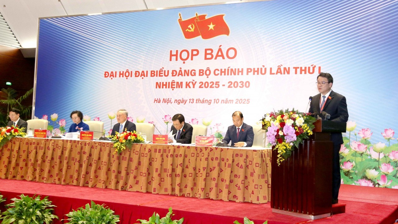 Thứ trưởng Trần Quốc Phương: Xác định rõ các lĩnh vực ưu tiên, đột phá đưa đất nước bước vào kỷ nguyên mới