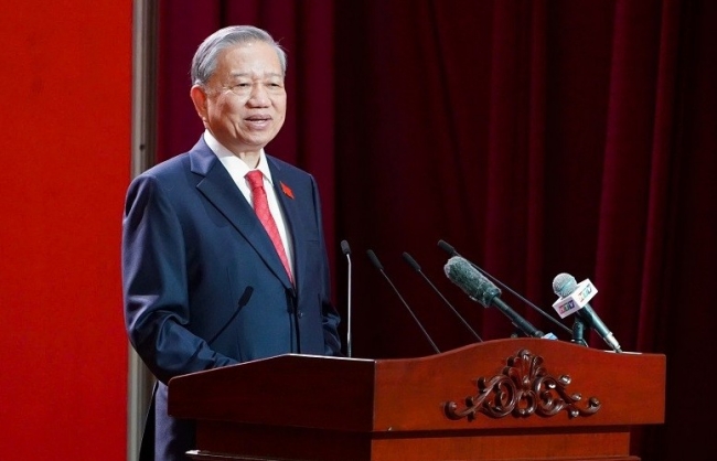 tong bi thu to lam neu 6 dinh huong de tp ho chi minh phat trien thanh trung tam kinh te tai chinh hang dau khu vuc