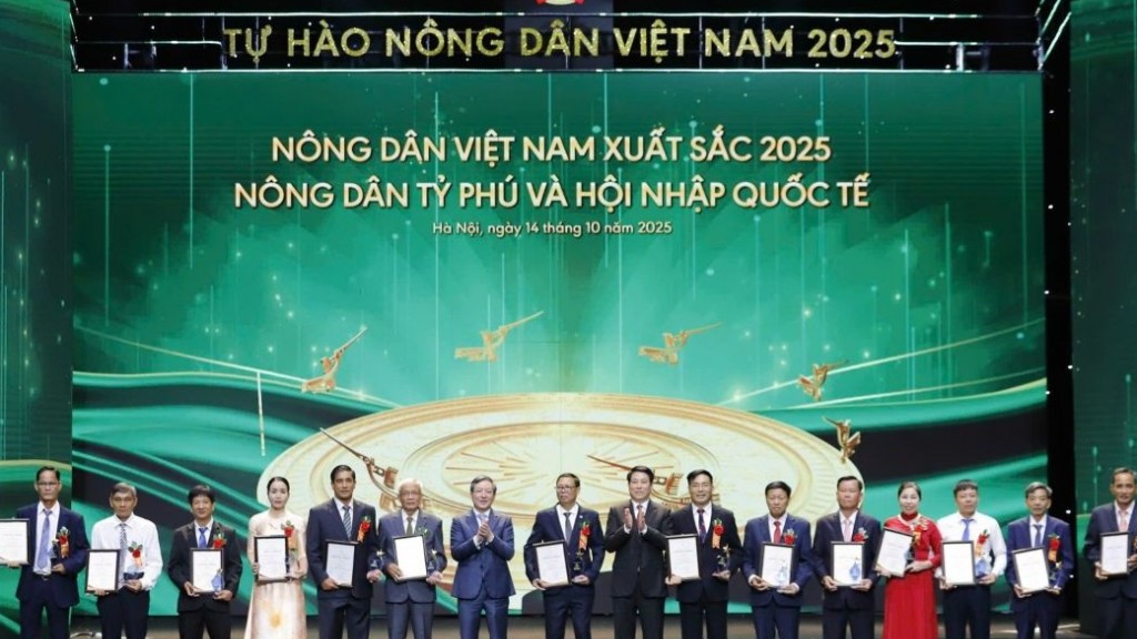 63 nông dân xuất sắc và 32 nhà khoa học của nhà nông đại diện cho khát vọng, động lực cống hiến vì đất nước