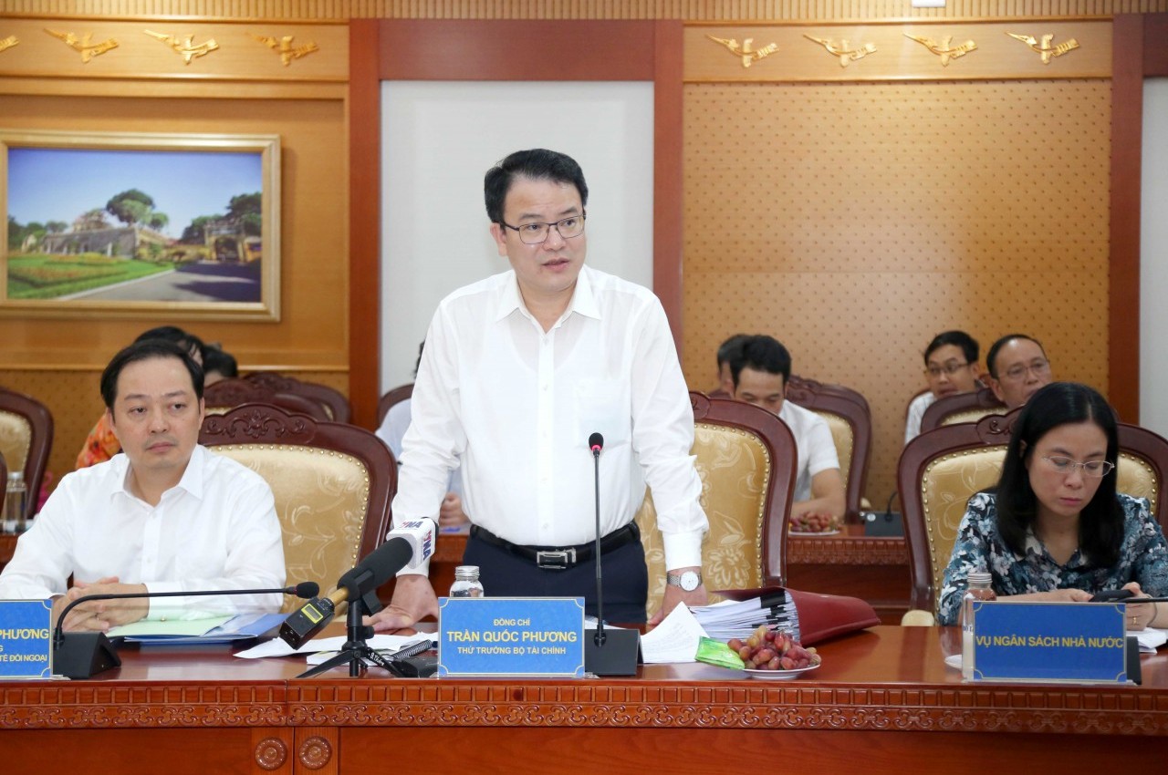 Quyết liệt hơn nữa để thúc giải ngân vốn đầu tư công nguồn vốn nước ngoài