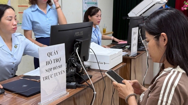 Hà Nội: 767 thủ tục hành chính được thực hiện trực tuyến