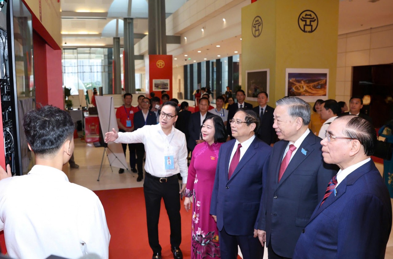 Tổng Bí thư Tô Lâm dự Đại hội đại biểu Đảng bộ TP. Hà Nội lần thứ XVIII Tổng Bí thư Tô Lâm dự Đại hội đại biểu Đảng bộ TP. Hà Nội lần thứ XVIII