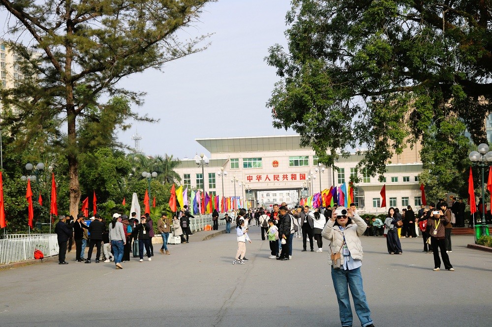 Quảng Ninh thúc đẩy phát triển kinh tế cửa khẩu